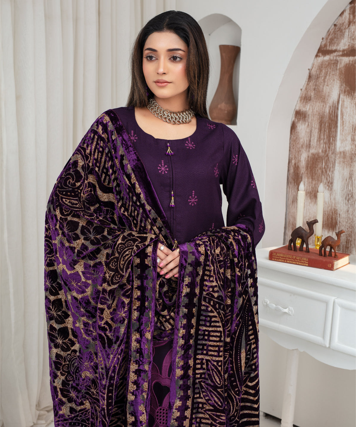 Dhanak 3PC Chikankari Embroidered Shirt with Velvet Plachi Shawl – ZC2108
