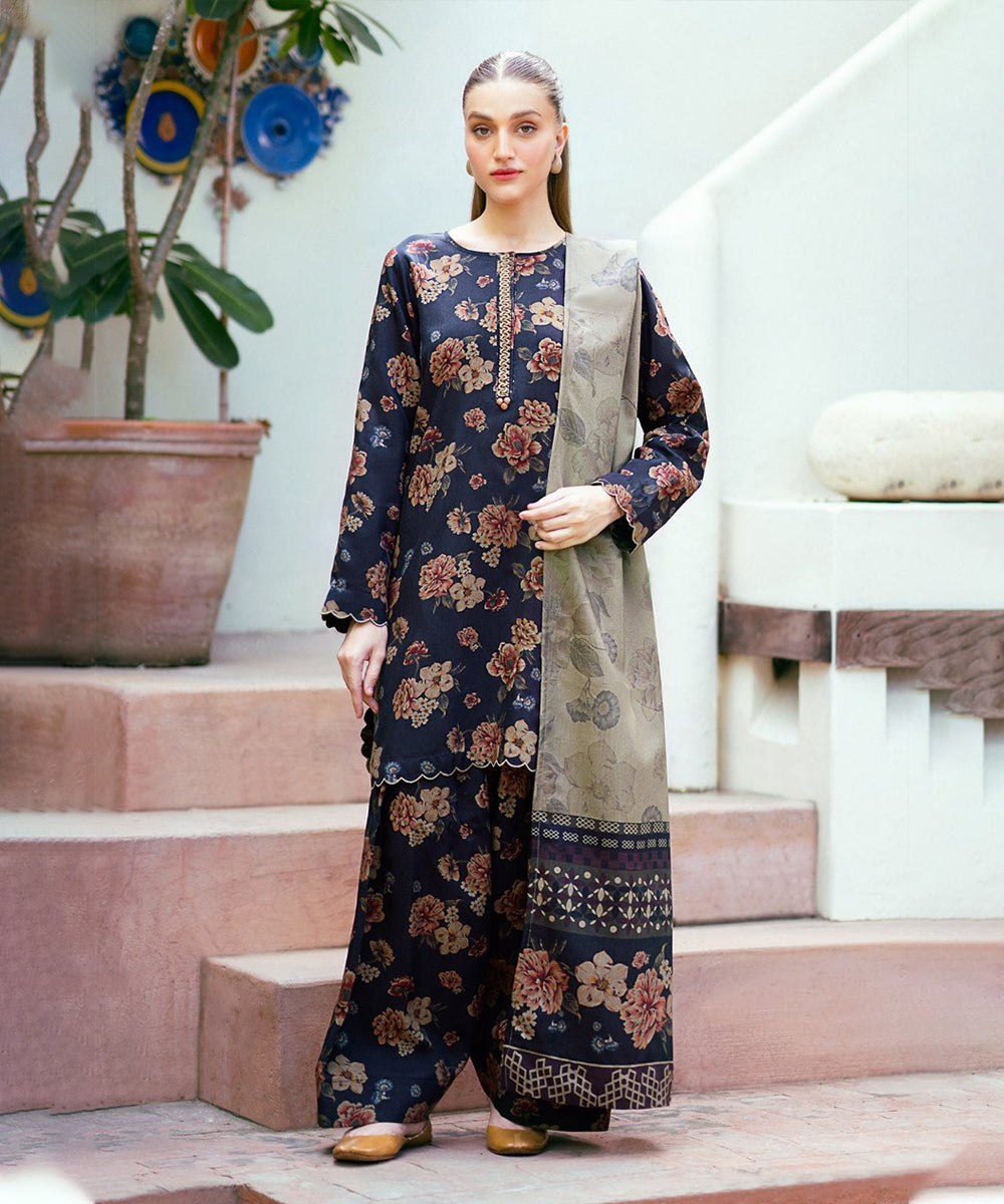 Baroque 3PC Karandi Printed Shirt with Karandi Printed Dupatta and Trouser – ZC837